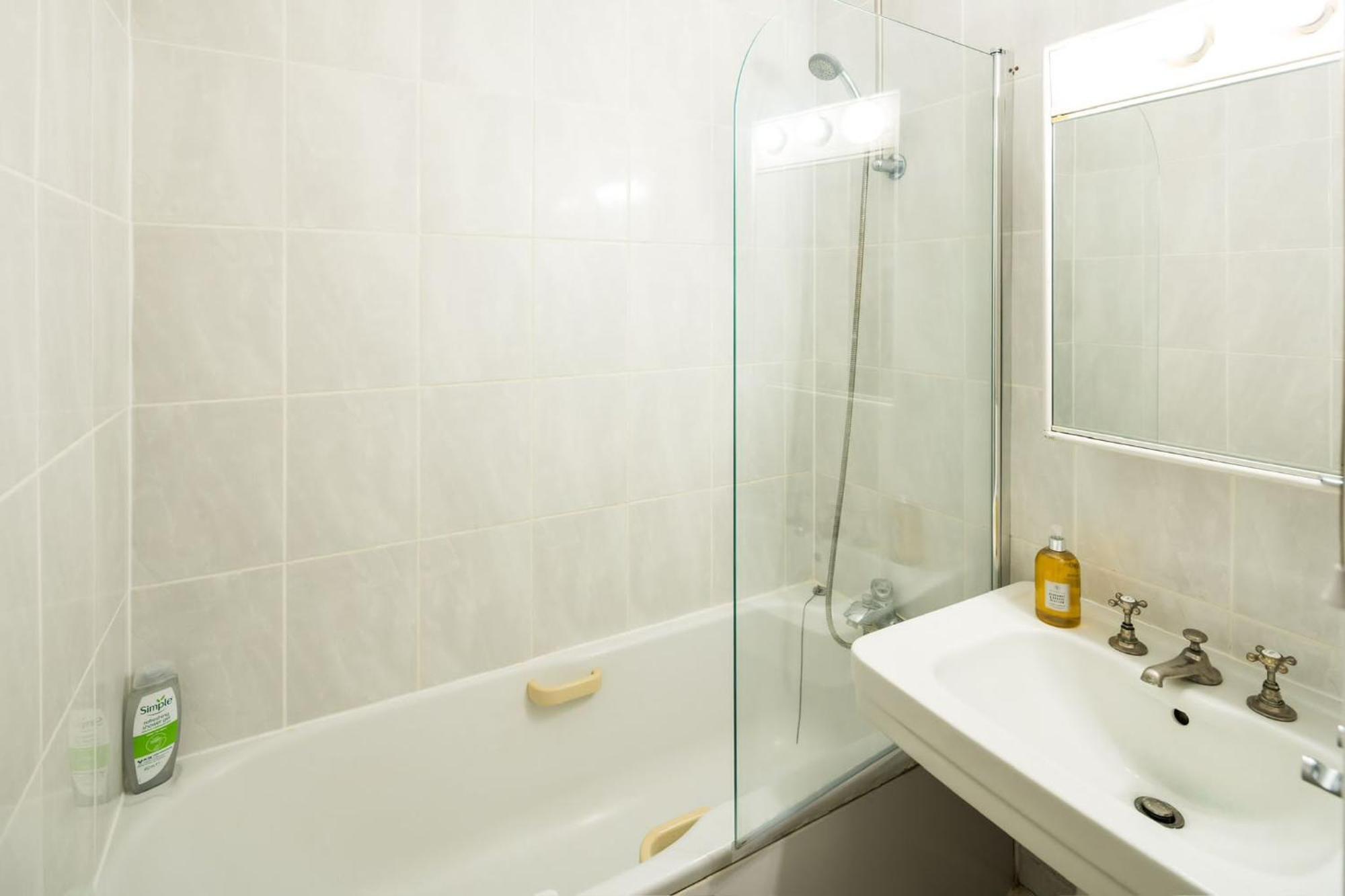 Cozy 1 Bedroom At Notting Hill Londres Exterior foto